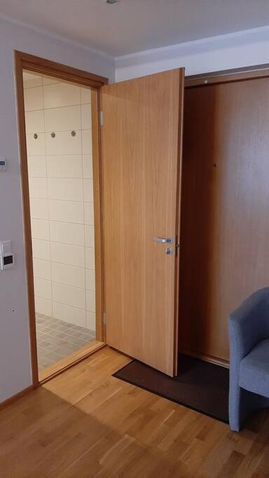 Puhas 2 Toaline Kakumaee Korter Tallin Exterior foto